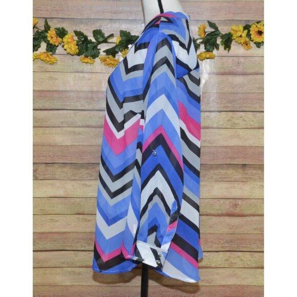 NY Collection Ladies 2X Chiffon Semi Sheer Chevron Stripe Blouse Top Half Button - Picture 9 of 14